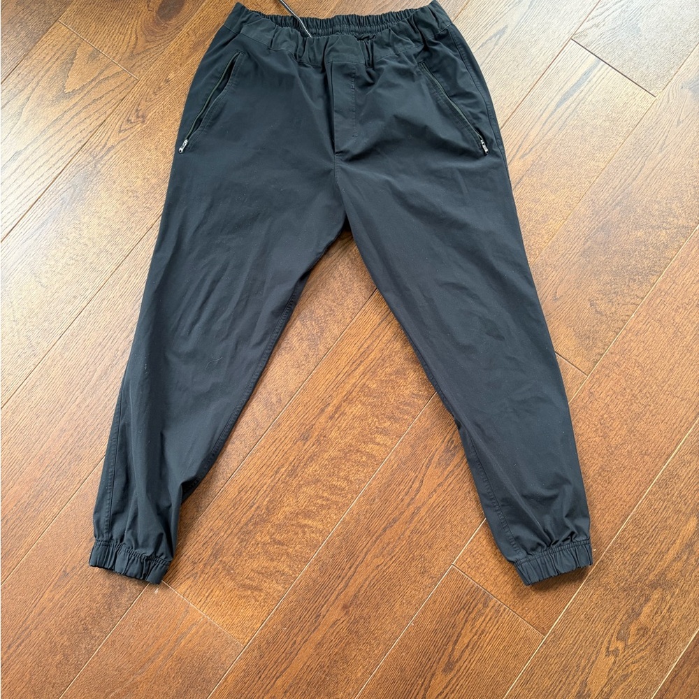 Lululemon Men's warp City Black Jogger Pants